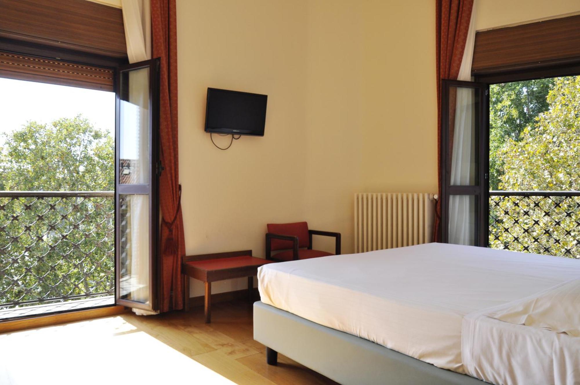 Hotel San Guido Милано Екстериор снимка