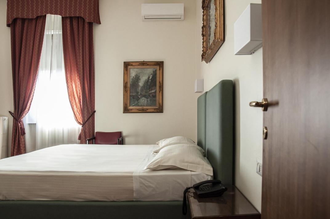 Hotel San Guido Милано Екстериор снимка