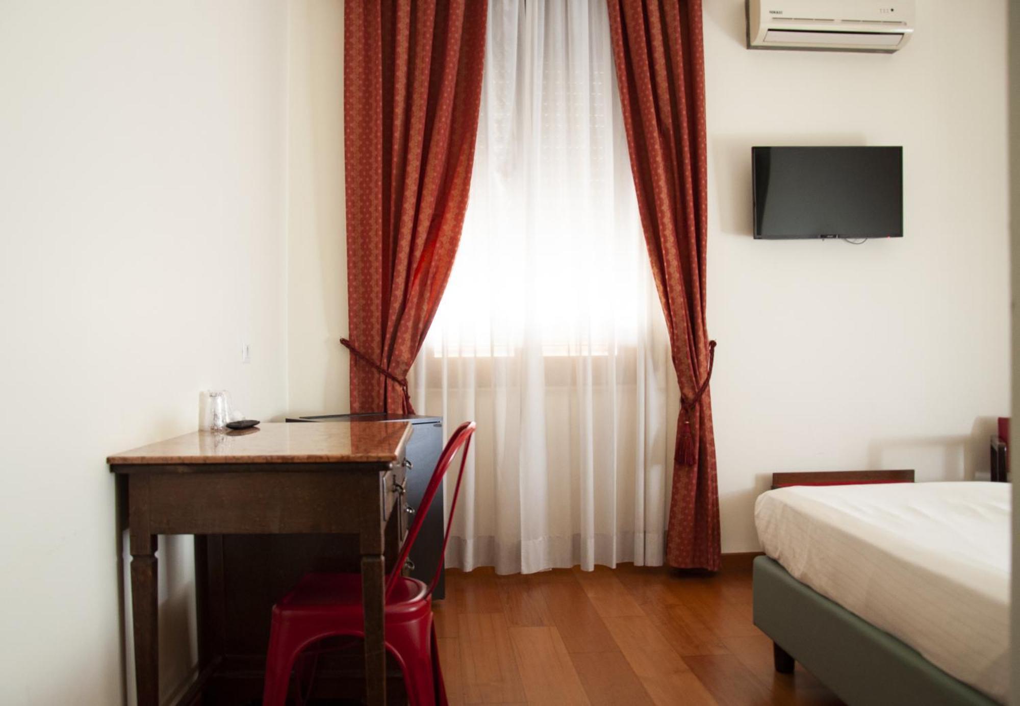 Hotel San Guido Милано Екстериор снимка