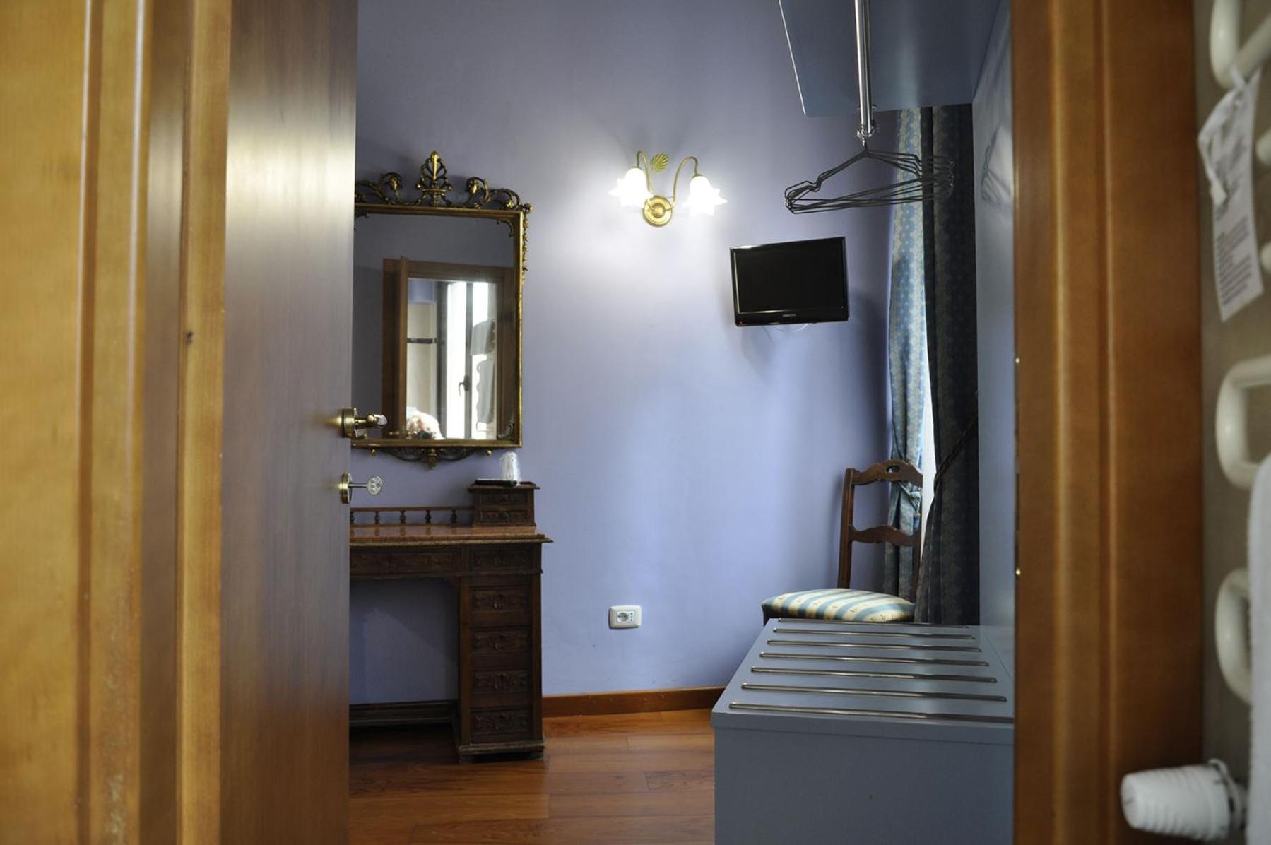 Hotel San Guido Милано Стая снимка