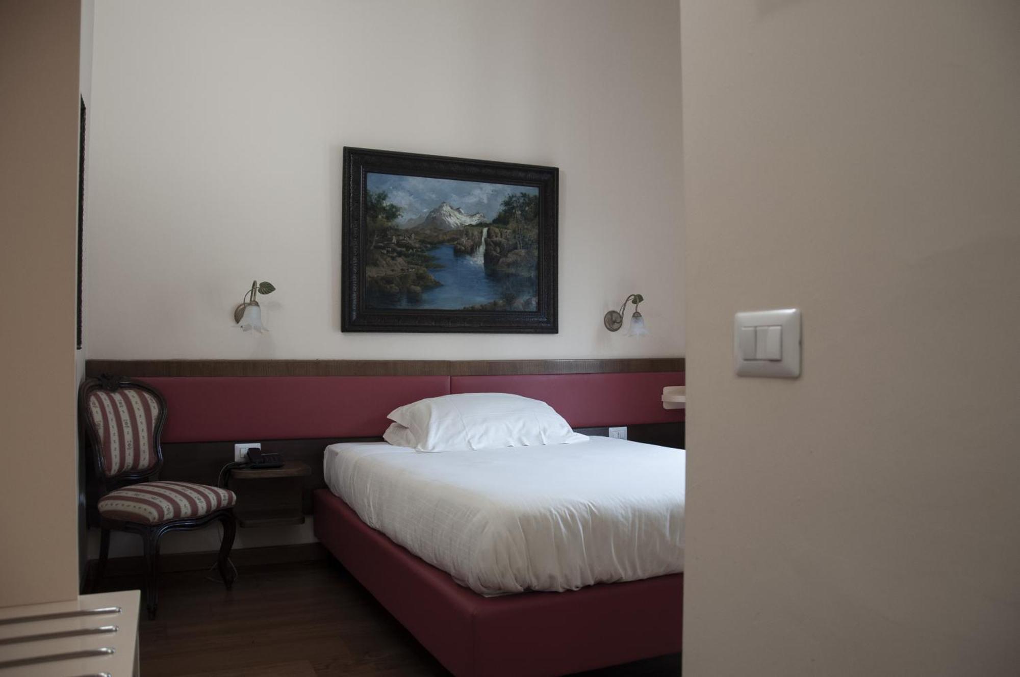 Hotel San Guido Милано Стая снимка
