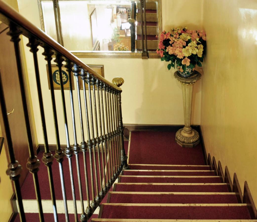 Hotel San Guido Милано Екстериор снимка